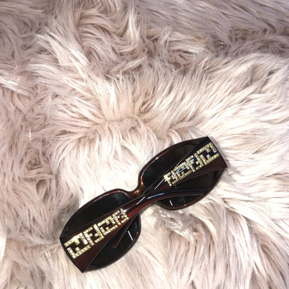 Fendi Sunglasses - Picture 2 of 8
